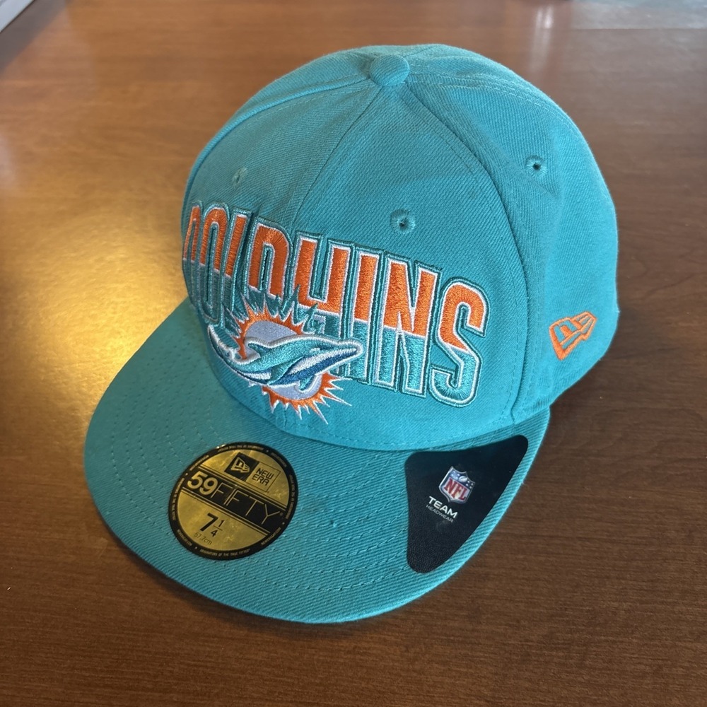 Miami Dolphins 59Fifty New Era Fitted Hat 7 1/4 Very Good Cond. Blue NFL